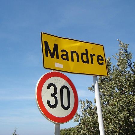 Apartmán Modra Kuca Mandre Exteriér fotografie