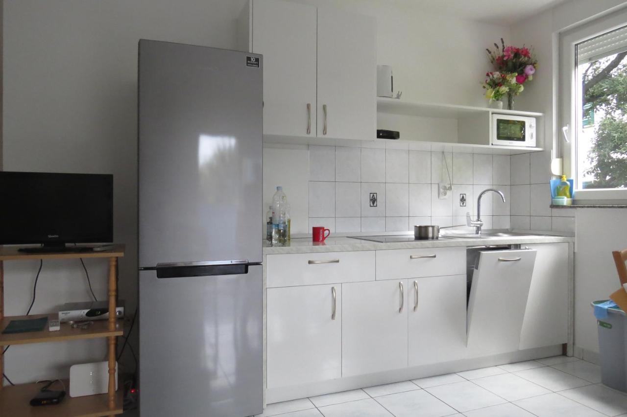 Apartmán Modra Kuca Mandre Exteriér fotografie