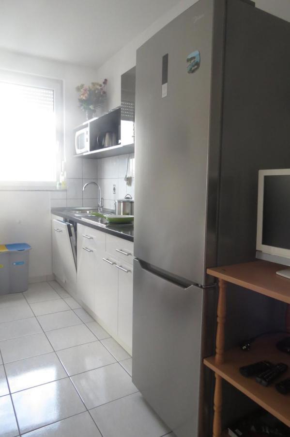 Apartmán Modra Kuca Mandre Exteriér fotografie