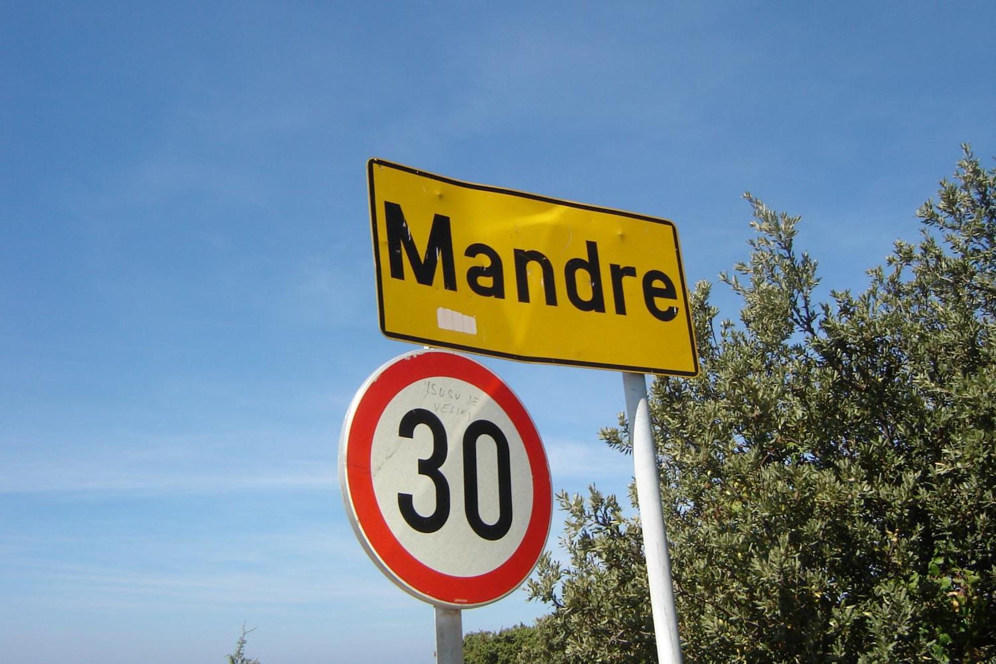 Apartmán Modra Kuca Mandre Exteriér fotografie