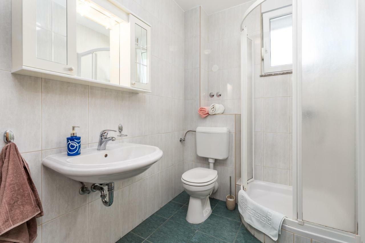 Apartmán Modra Kuca Mandre Exteriér fotografie