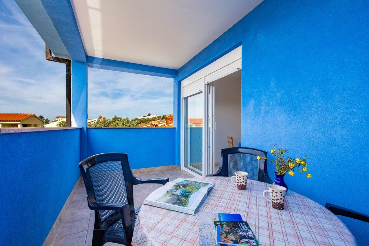 Apartmán Modra Kuca Mandre Exteriér fotografie